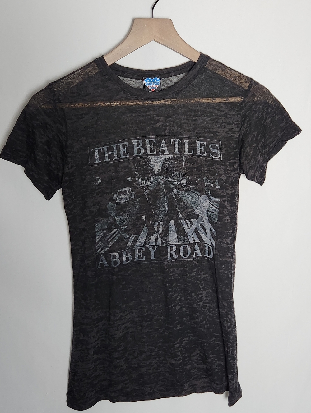 Sheer The Beatles Abbey Road Graphic Tee - Black Medium
